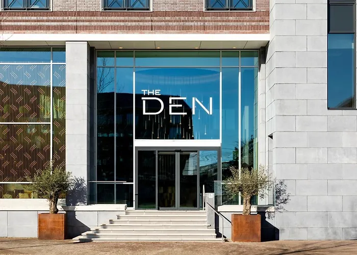 The Den, 's-hertogenbosch, A Tribute Portfolio 4* دين بوس